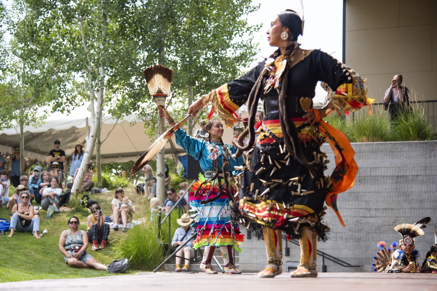 Nukah’whups dancers